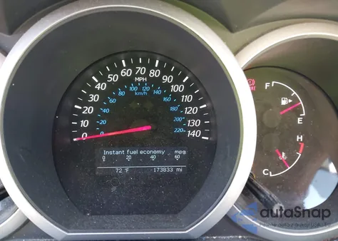 2013 Suzuki Grand Vitara z USA, uszkodzony, nr VIN JS3TE0D57D4100018